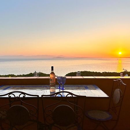 Appartamento Con Vista Mare A Terramala Terra Mala Екстер'єр фото